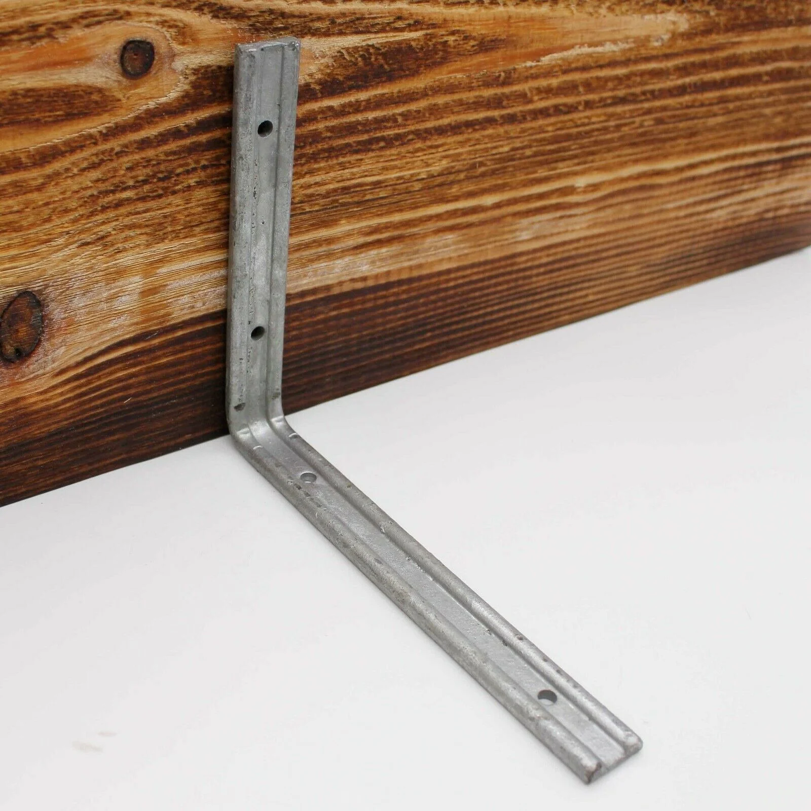 12X10 FLUTED ANGLE BRACKETS Galvanised 305x250mm - Image 3