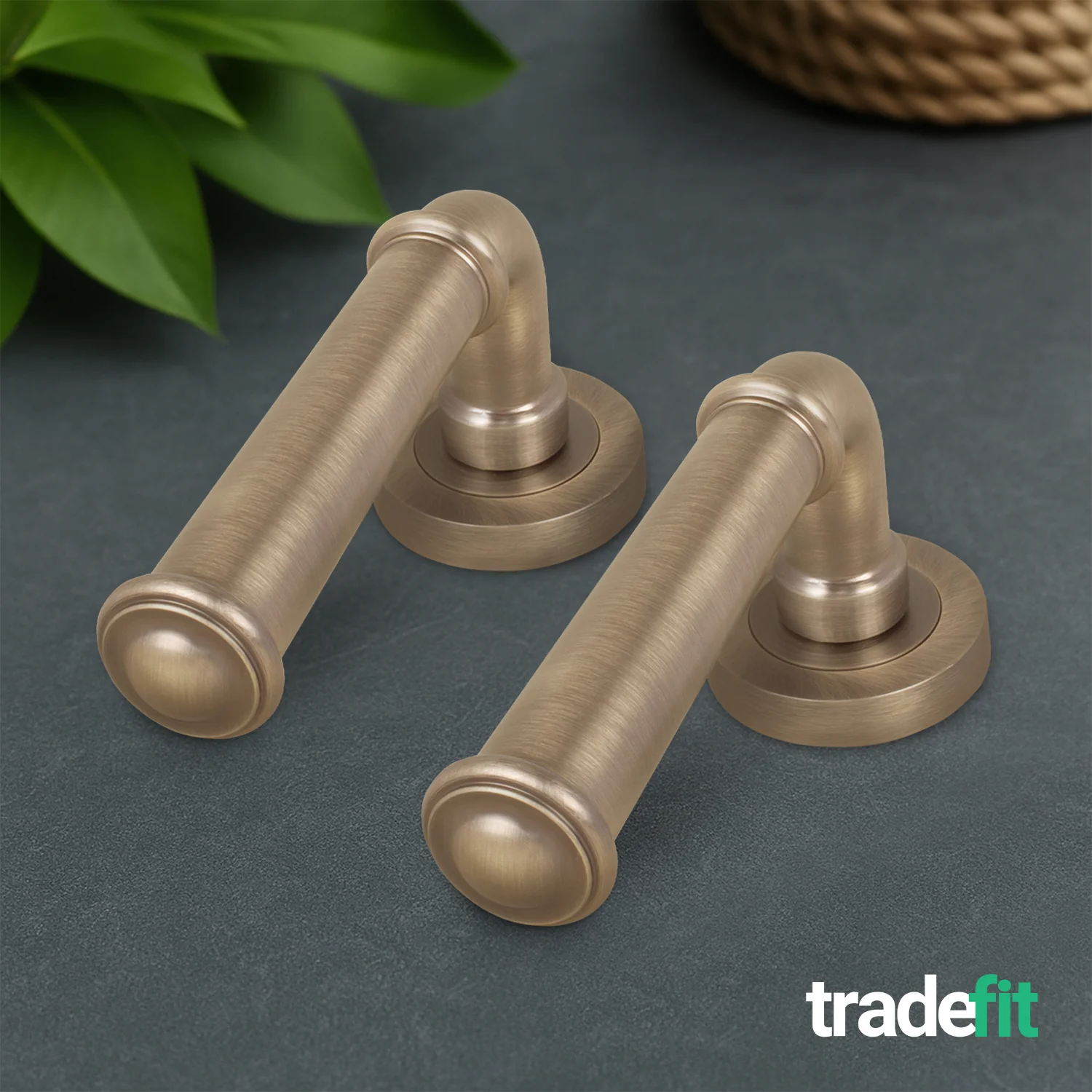 Claro Antique Brass Lever on Rose Door Handle Kit - Medium Duty FD30/60 - 76mm Latch - Image 8