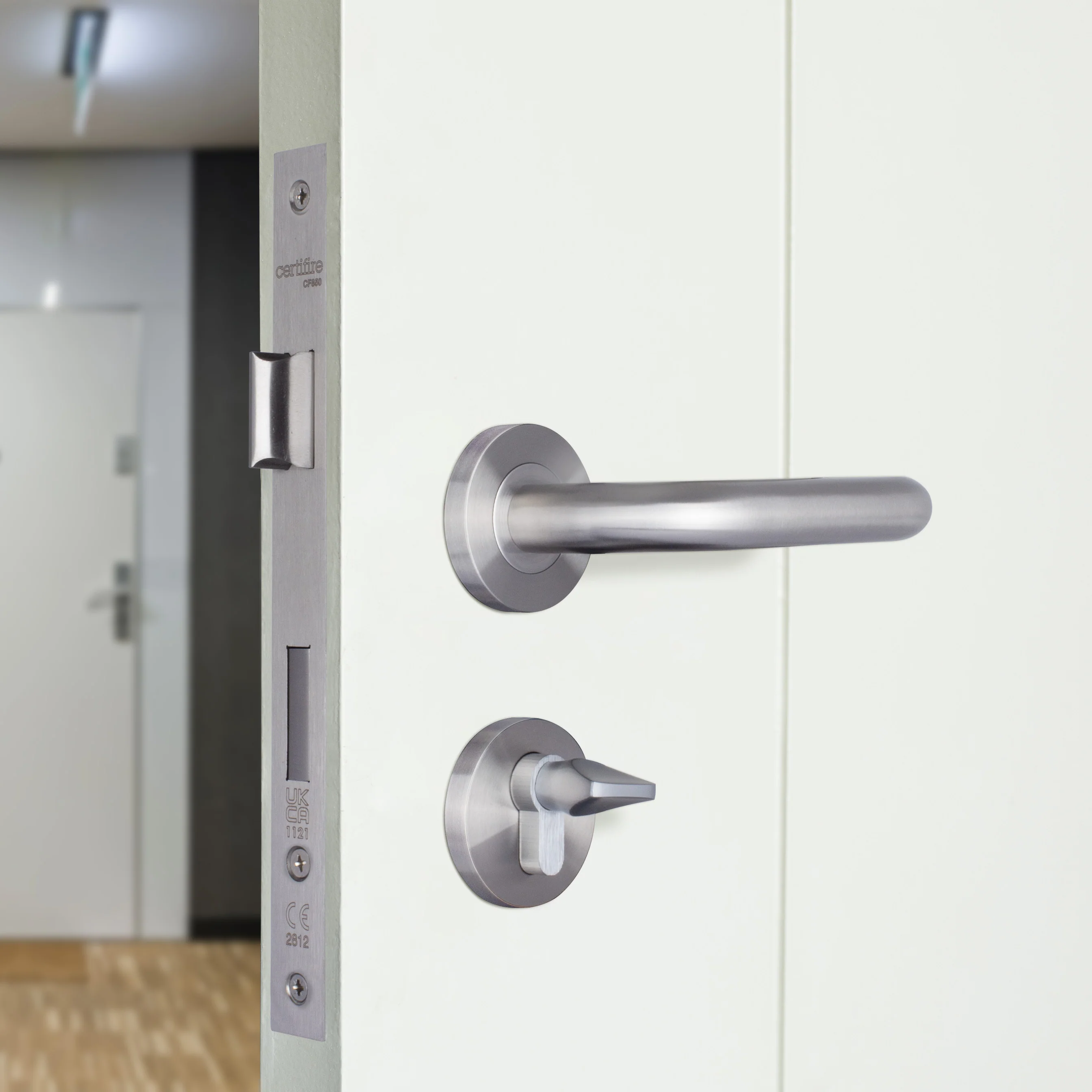 DIN Euro Profile Escape Sashlock Case - Square Forend - 60mm Backset / 90mm Case - Satin Stainless Steel - Image 5