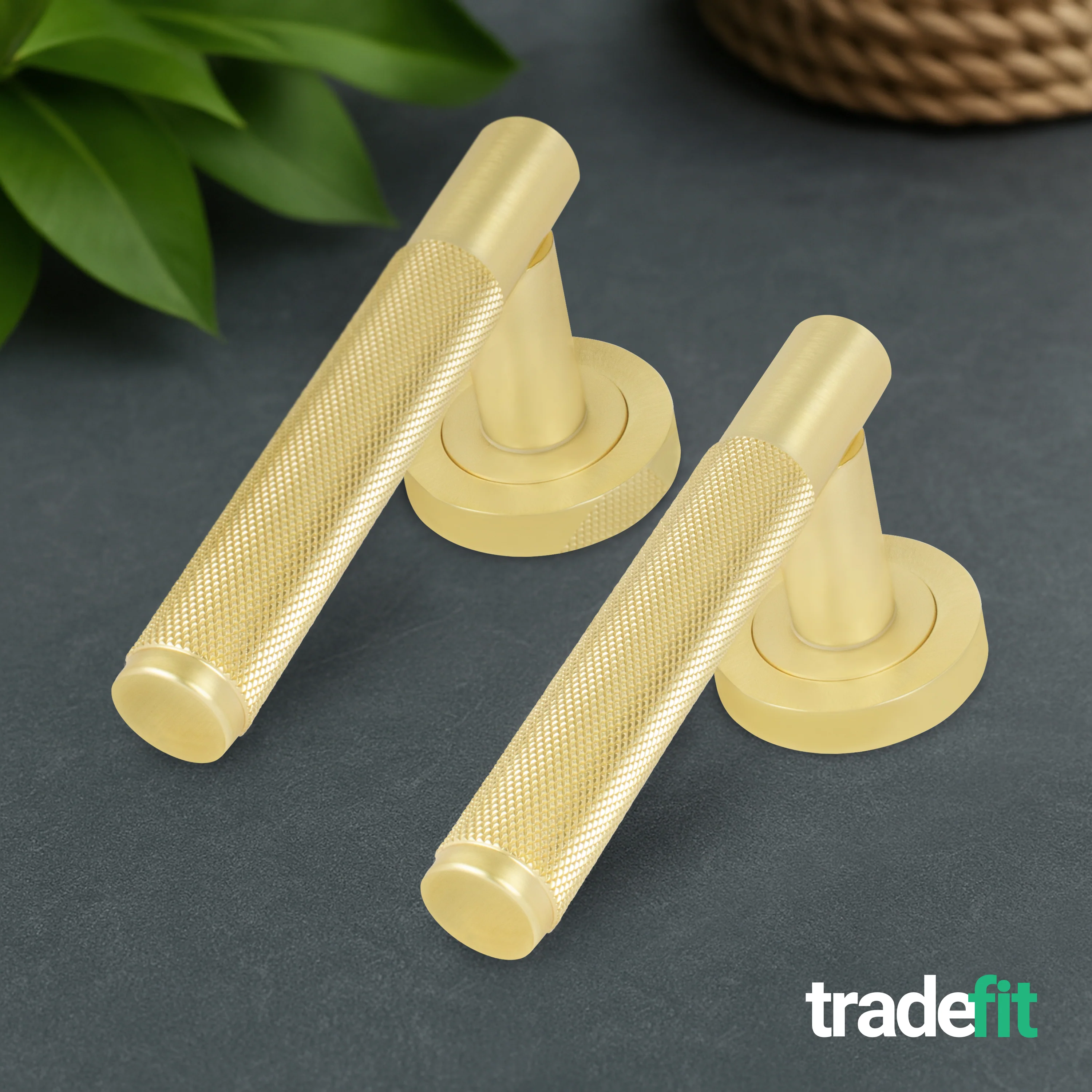 Dumont Satin Brass Lever on Rose Door Handle Kit - Medium Duty FD30/60 - 80mm Euro Sashlock and Double Cylinder - Master Keyed - Image 8