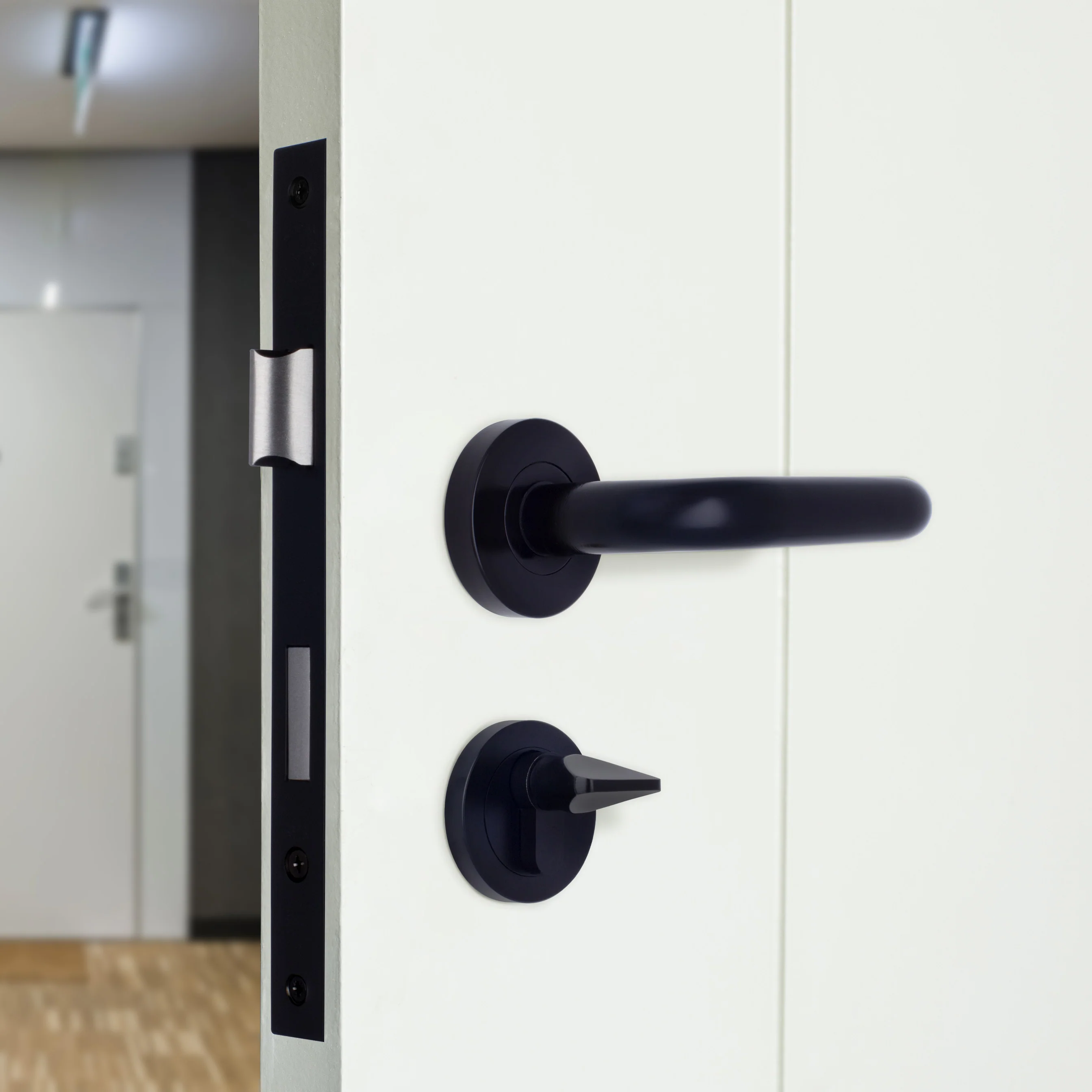 Emergency Escape Lock Kit Door HMO Square DIN Lock - Cylinder & Turn - Matt Black - 60mm Backset/ 90mm Case - Image 5