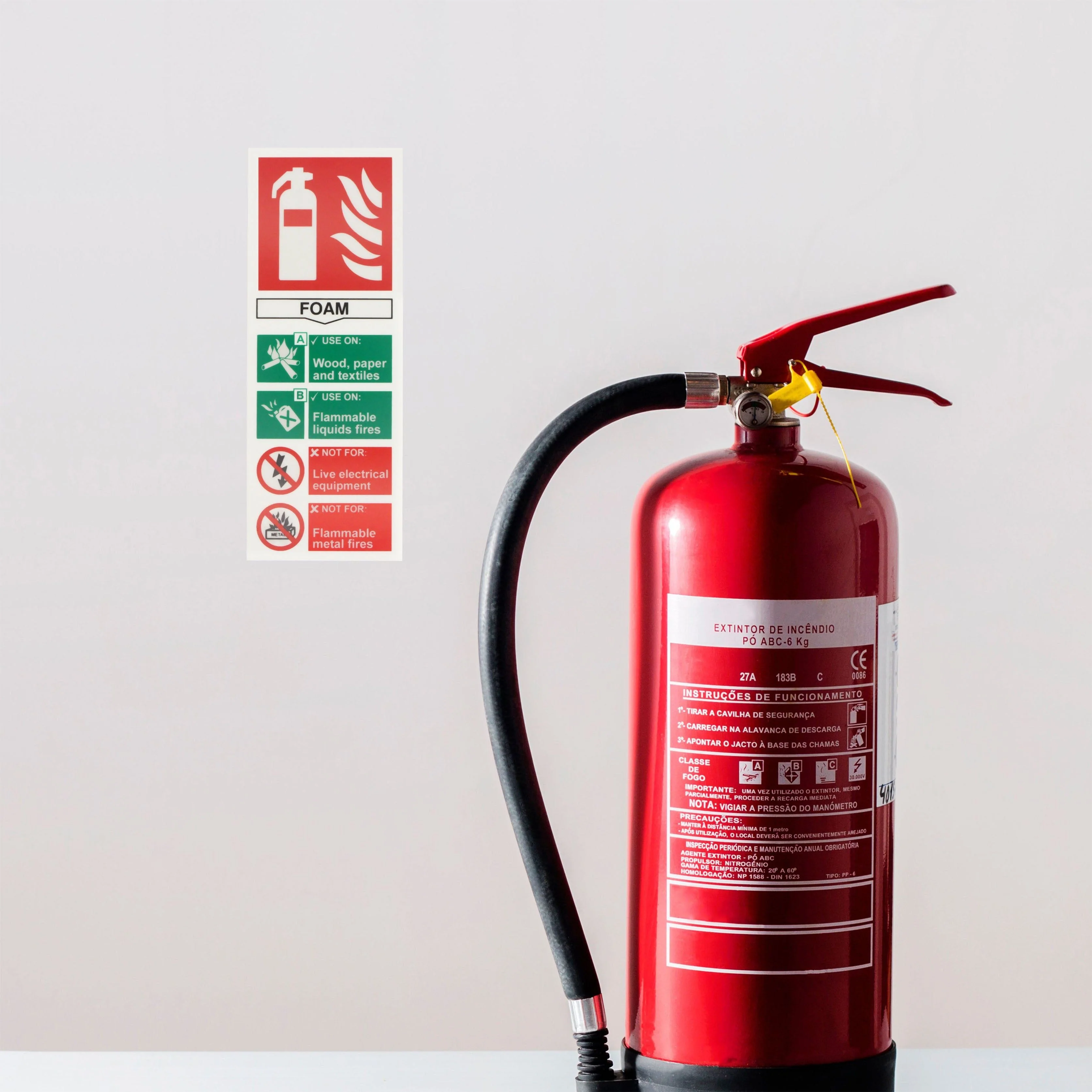 First Extinguisher Sign Foam 75x200mm Self Adh Semi Rigid PVC - Image 5