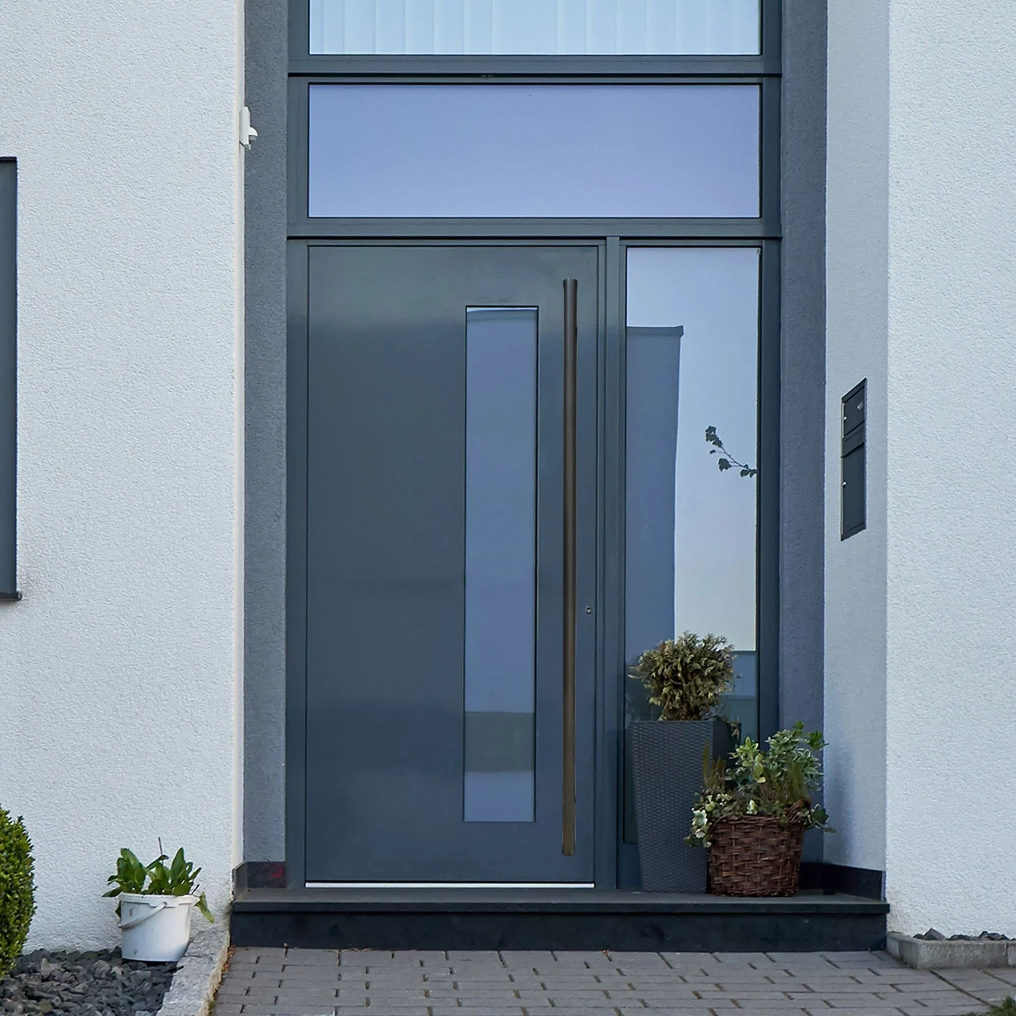 Guardsman Entrance Pull Handles - Back To Back Fix - 1200 x 32mm 1000mm c/c - Matt Black - Image 7