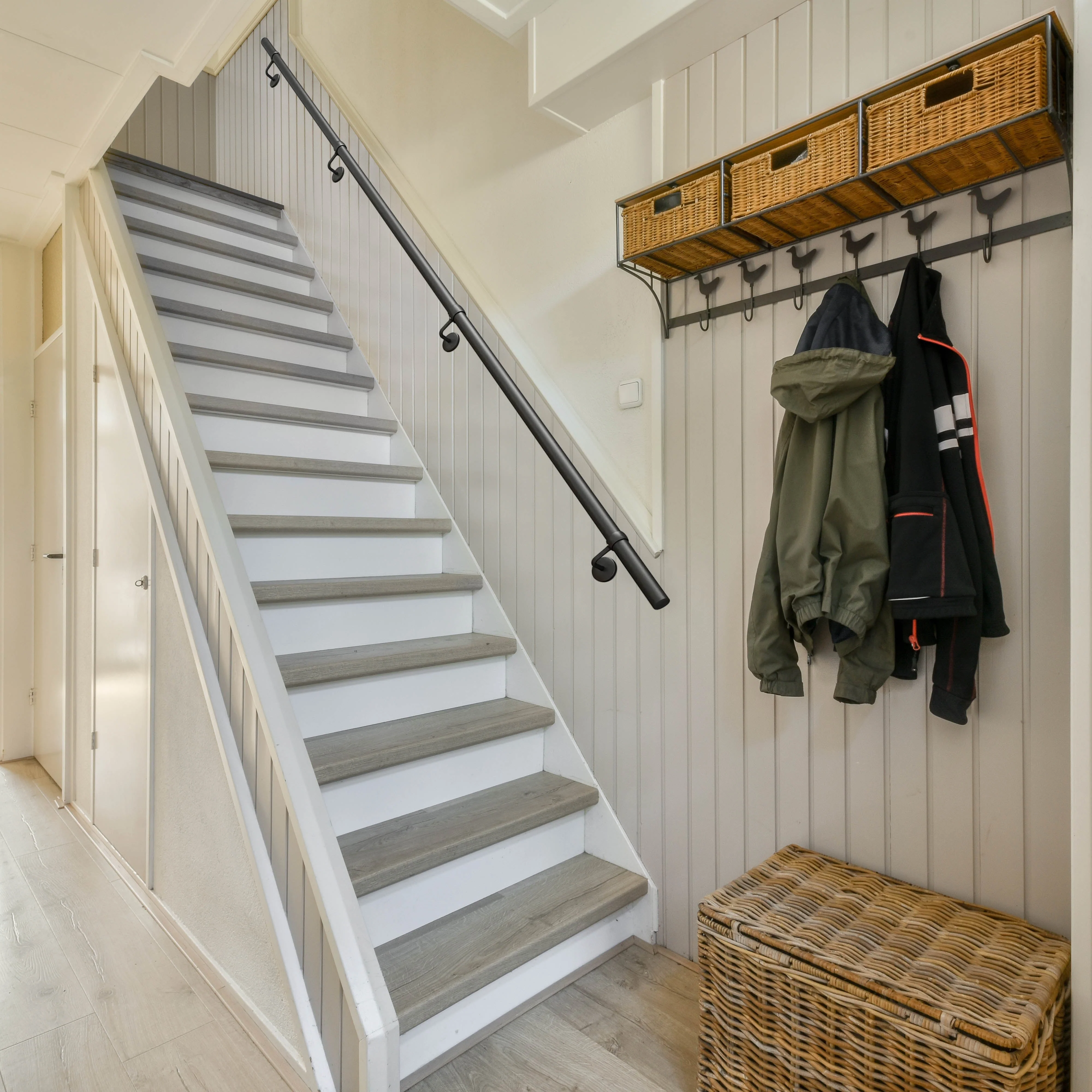 Handrail Kit - Interior Use - 3600mm - Matt Black - Image 3