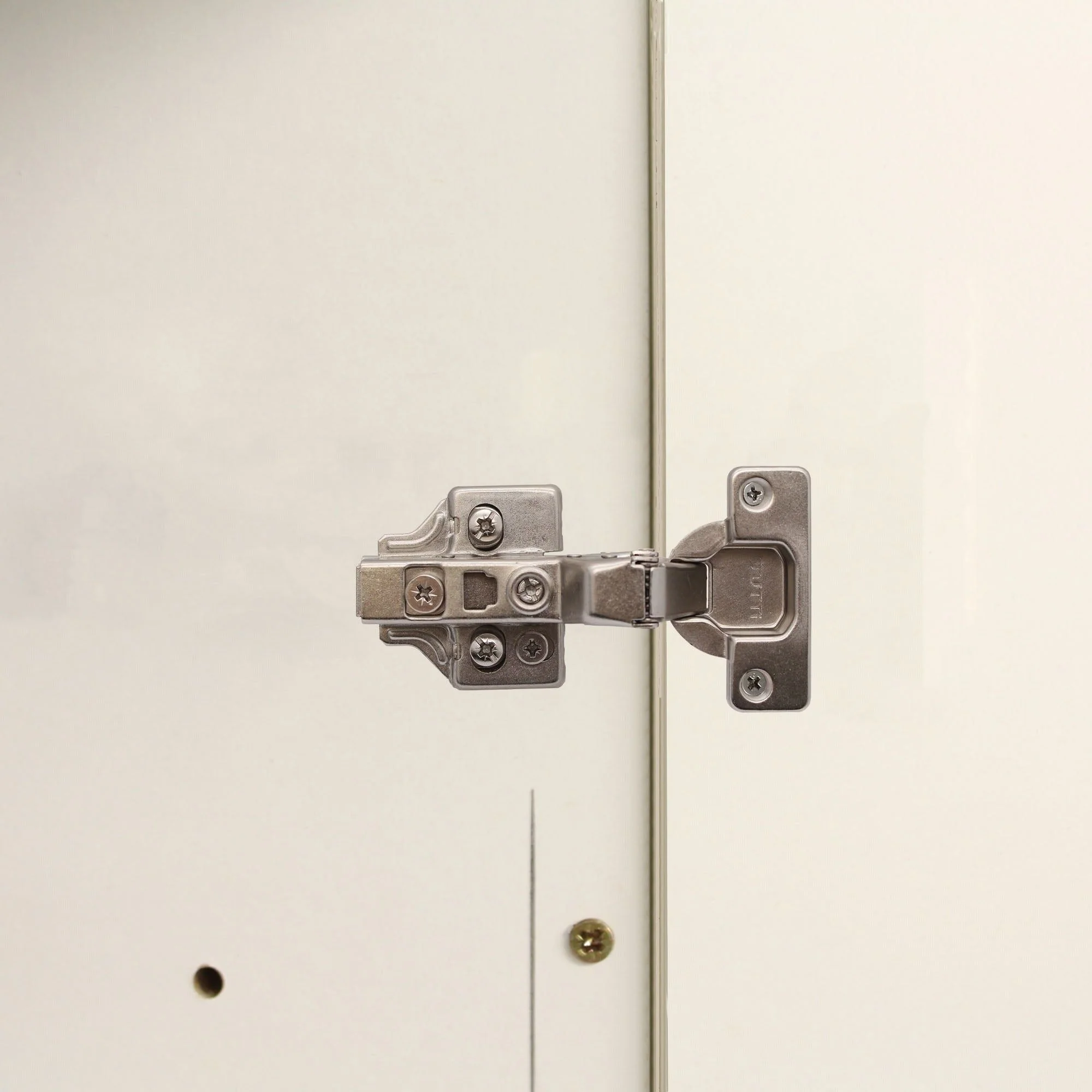 35mm Clip On Sprung Soft Close Kitchen Cabinet Hinge - INSET 110 Deg c/w Euro Screw on Plate - Image 5