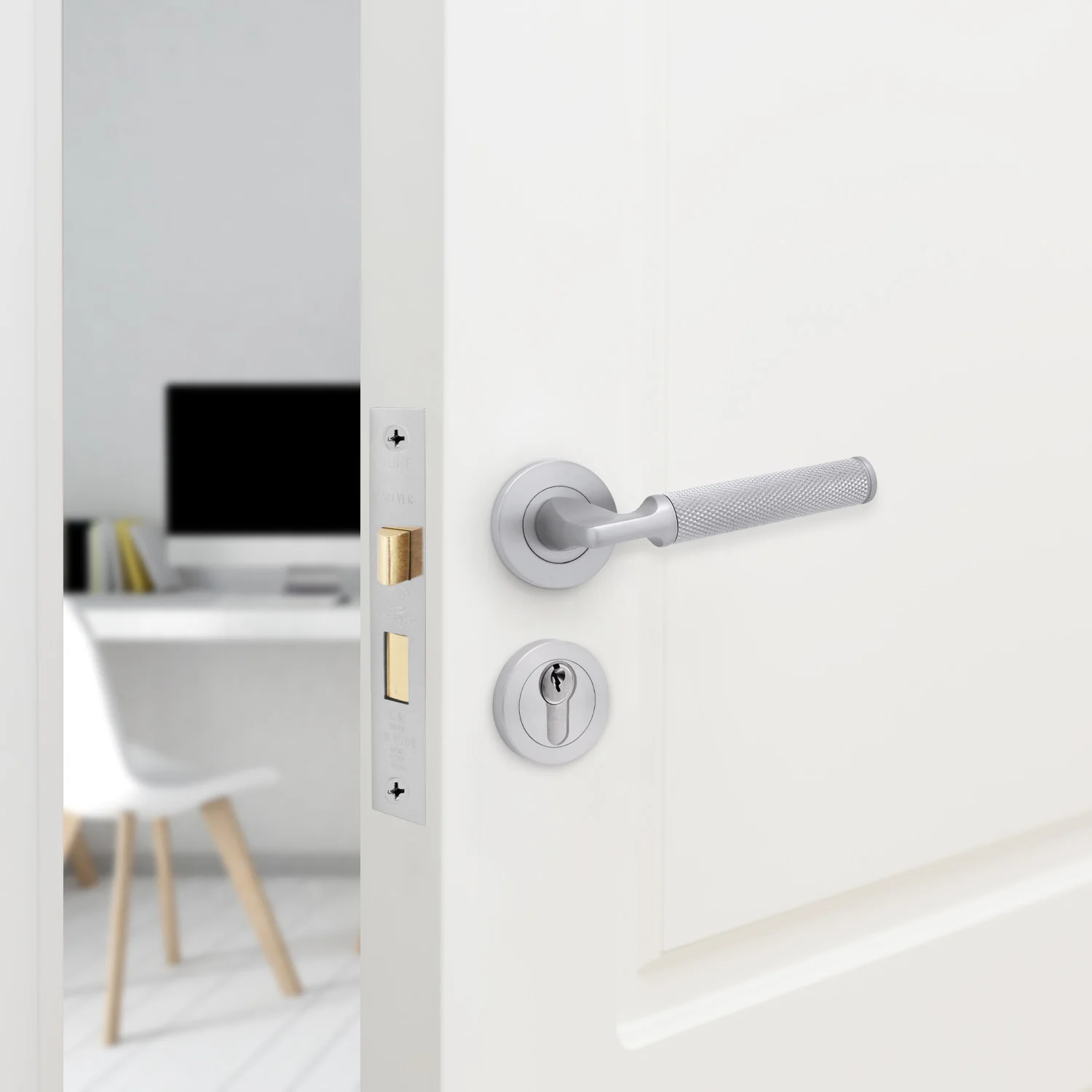 Mode-Grip Satin Chrome Lever on Rose Fire Door Handle Pack - Euro Lock & Thumbturn Cylinder - FD30/60 - Image 6