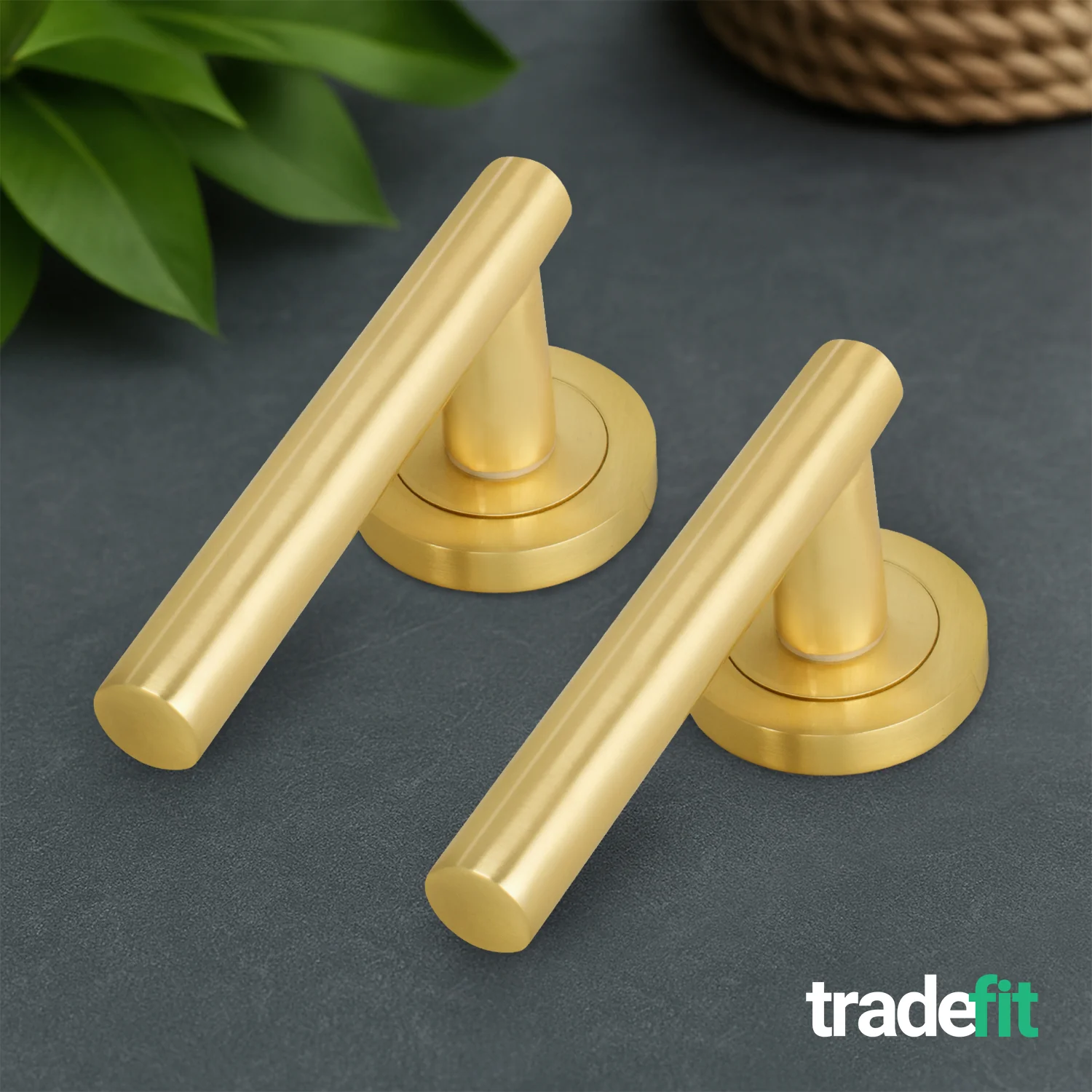 Olbia Satin Brass Lever on Rose Door Handle Kit - 80mm Euro Sashlock and Thumbturn Cylinder - Keyed to Differ - Image 8