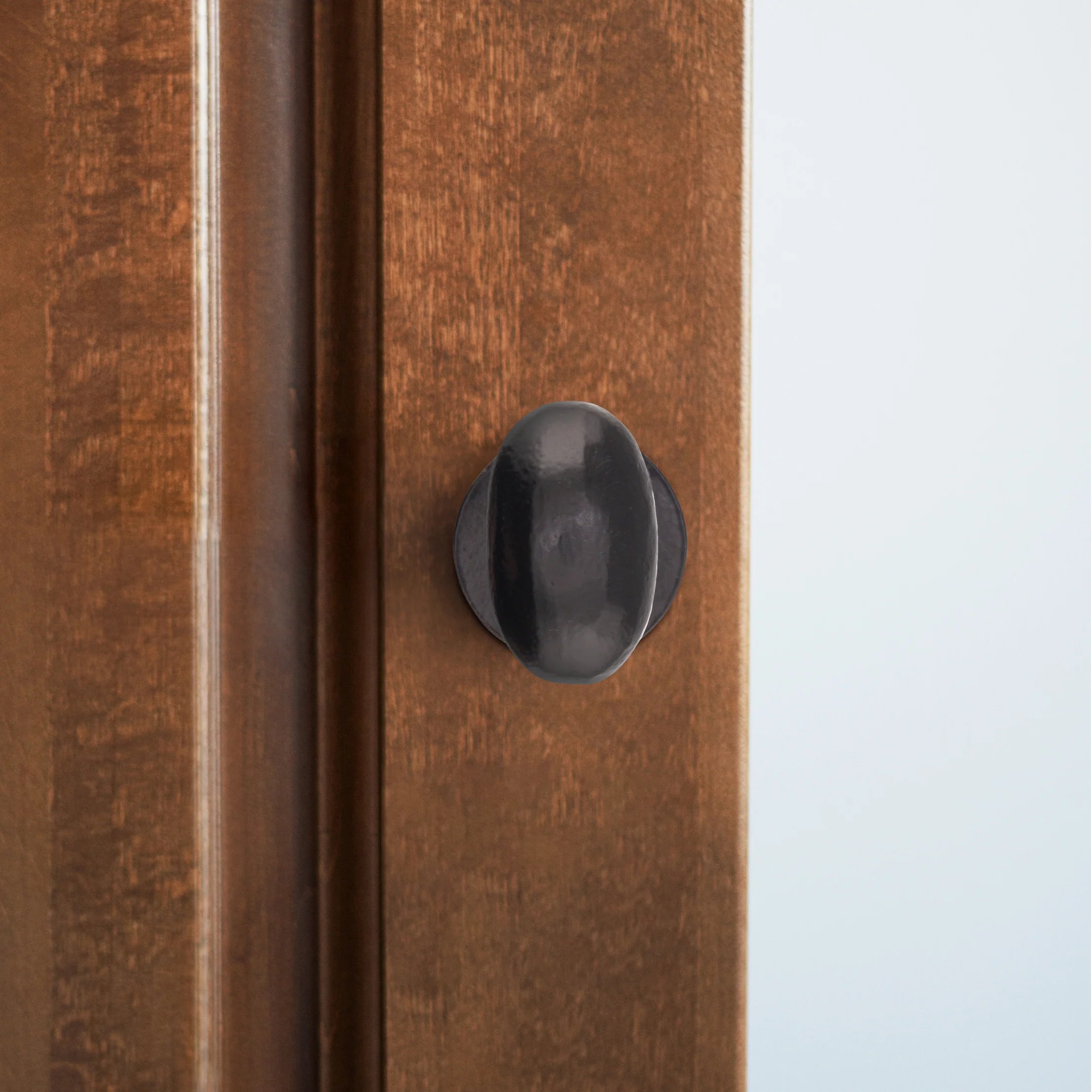 Tudor Black Iron Oval Mortice/Rim Door Knob - Image 5
