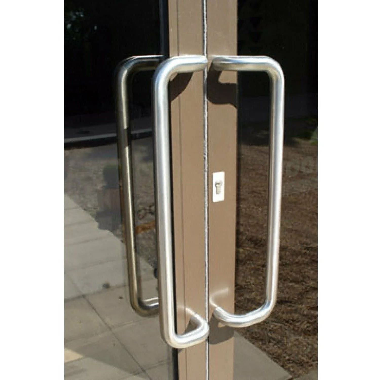 Entrance Cranked Pull Handles - Back to Back Fix - 425 x 32mm - 316 Satin Stainless Steel - Image 3