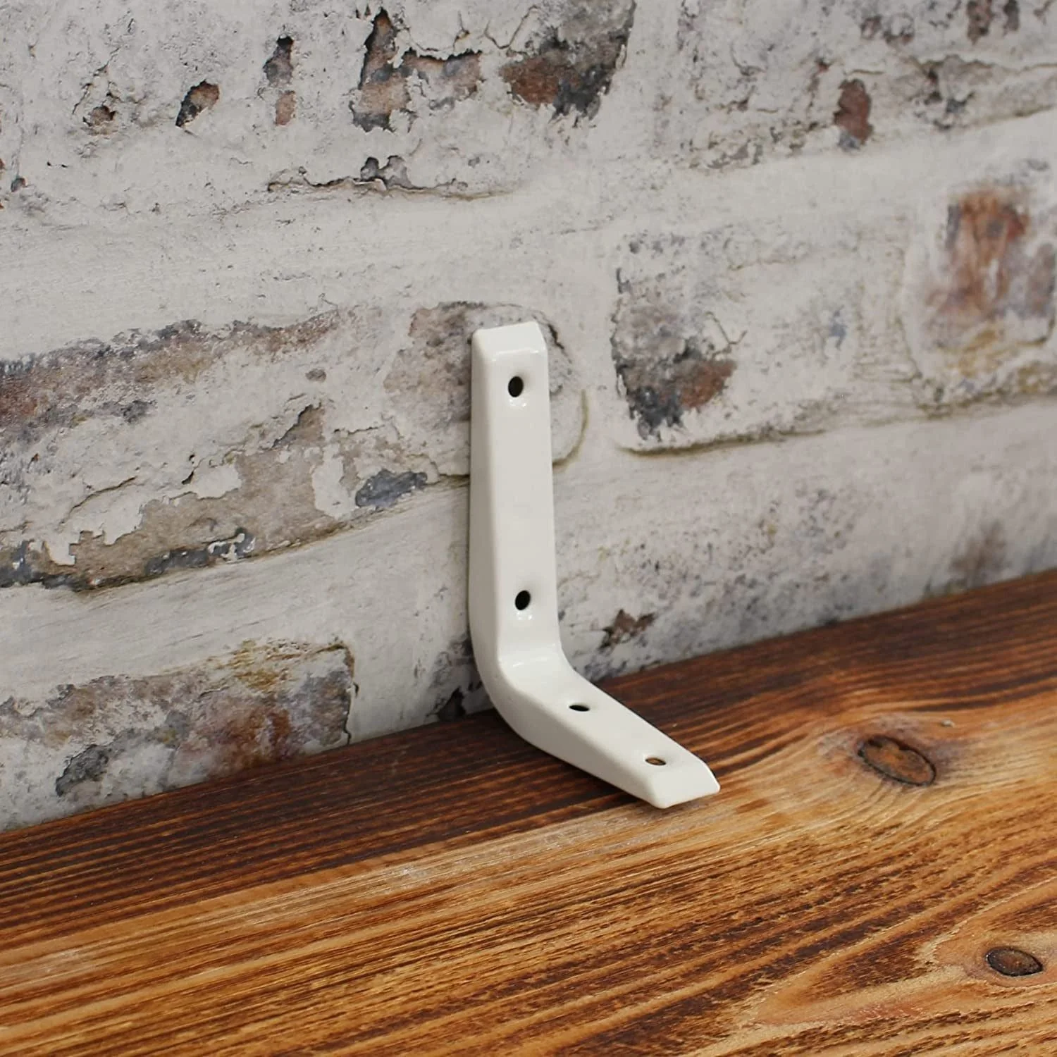 Reinforced Shelf Bracket - 100 x 75mm - White - Image 3