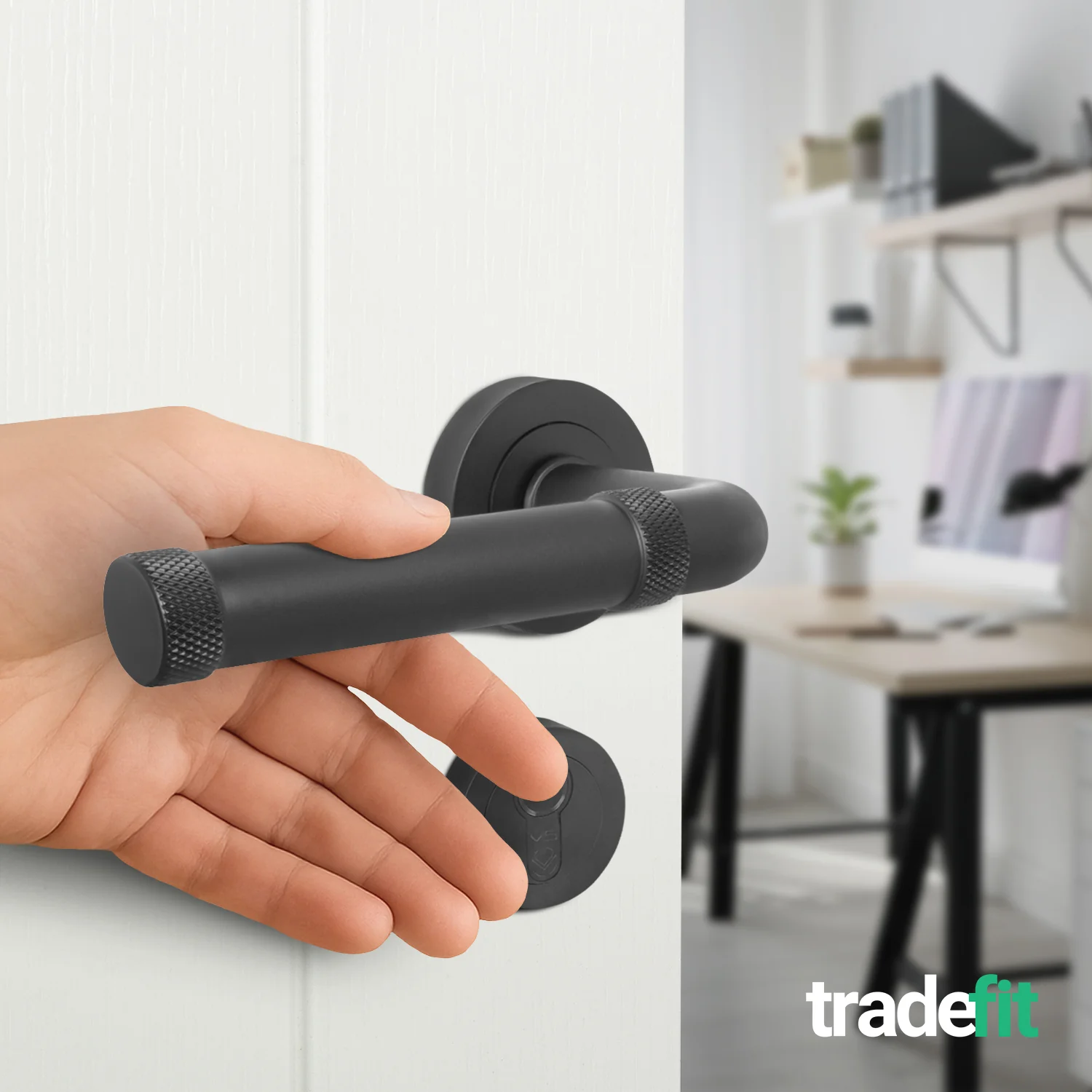 Santana Matt Black Lever on Rose Door Handle Kit - Medium Duty FD30/60 - 80mm Euro Sashlock and Double Cylinder - Keyed Alike - Image 7