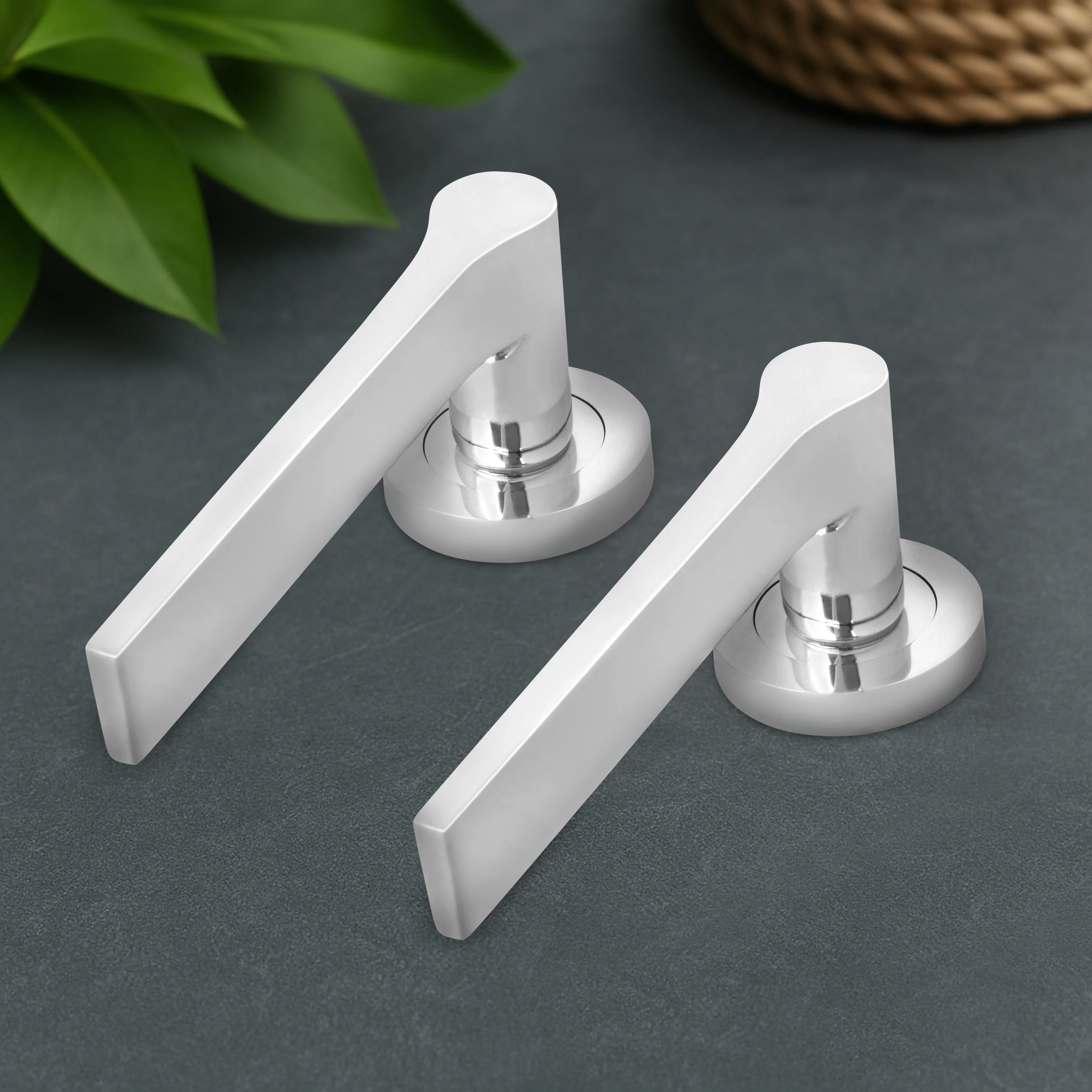 Tapera Polished Chrome Lever on Rose Door Handle Kit - Medium Duty FD30/60 - 76mm Latch - Image 8