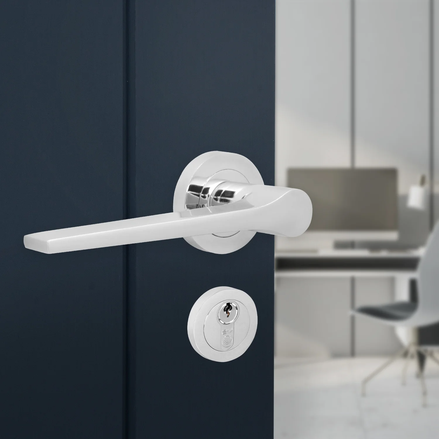 Tapera Polished Chrome Lever on Rose Door Handle Kit - Medium Duty FD30/60 - 80mm Euro Sashlock and Double Cylinder - Master Keyed - Image 6