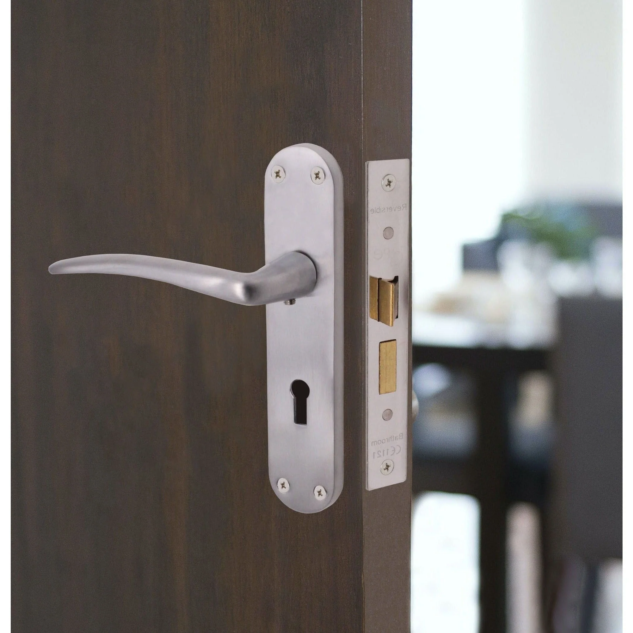 Satin Lever on Backplate Lock Kit / Pack Zeno Design - 66mm Lock - 76mm Hinges - Satin Chrome - Image 5